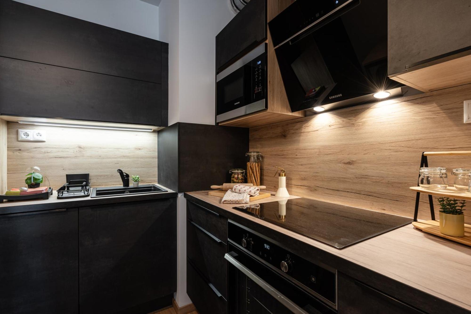 Blooming Budapest Apartment With Free Underground Parking Exterior photo